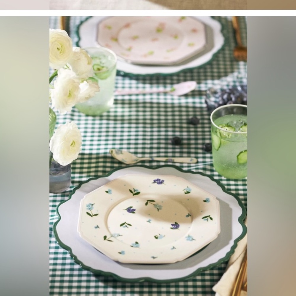 Anthropologie Pia Dessert Plates (4) New in Gift Box - Picture 3 of 5